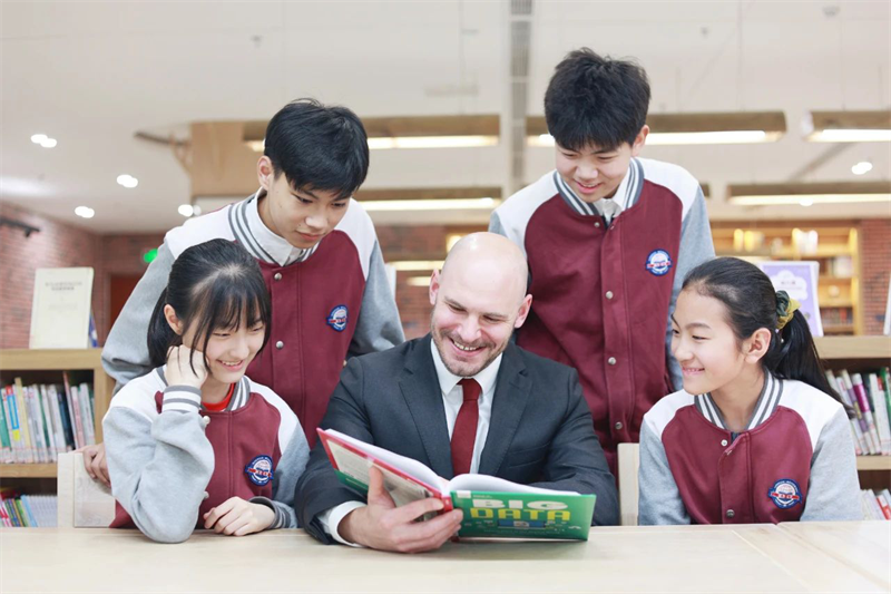 新華公學(xué)丨“雙減”政策下，家長(zhǎng)該如何規(guī)劃孩子未來？