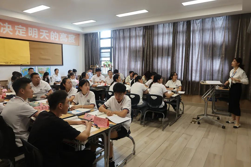 【雙語部高中】賽課展風采，教研促成長